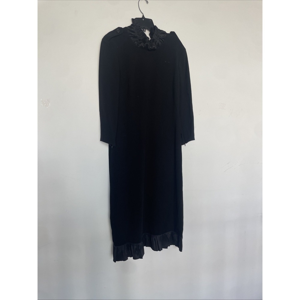 burberry black evening dress Size 8 With Ruched Neck Details